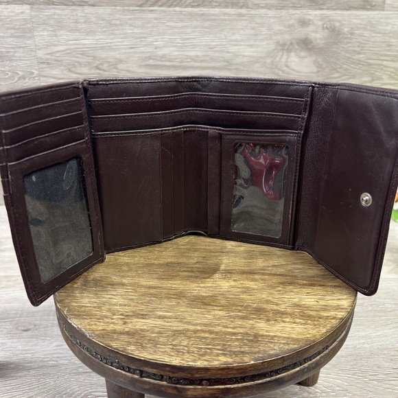 Vintage Stone Mountain Maroon 100% Leather Women's Wallet Several Compartments - Picture 5 of 10